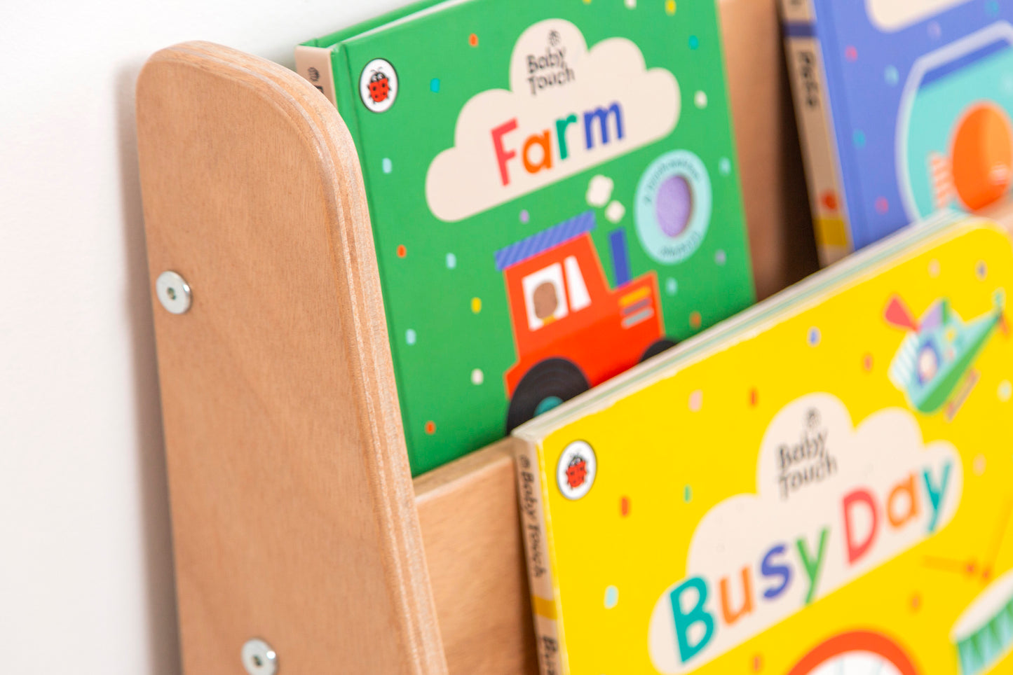 Montessori Bookshelf
