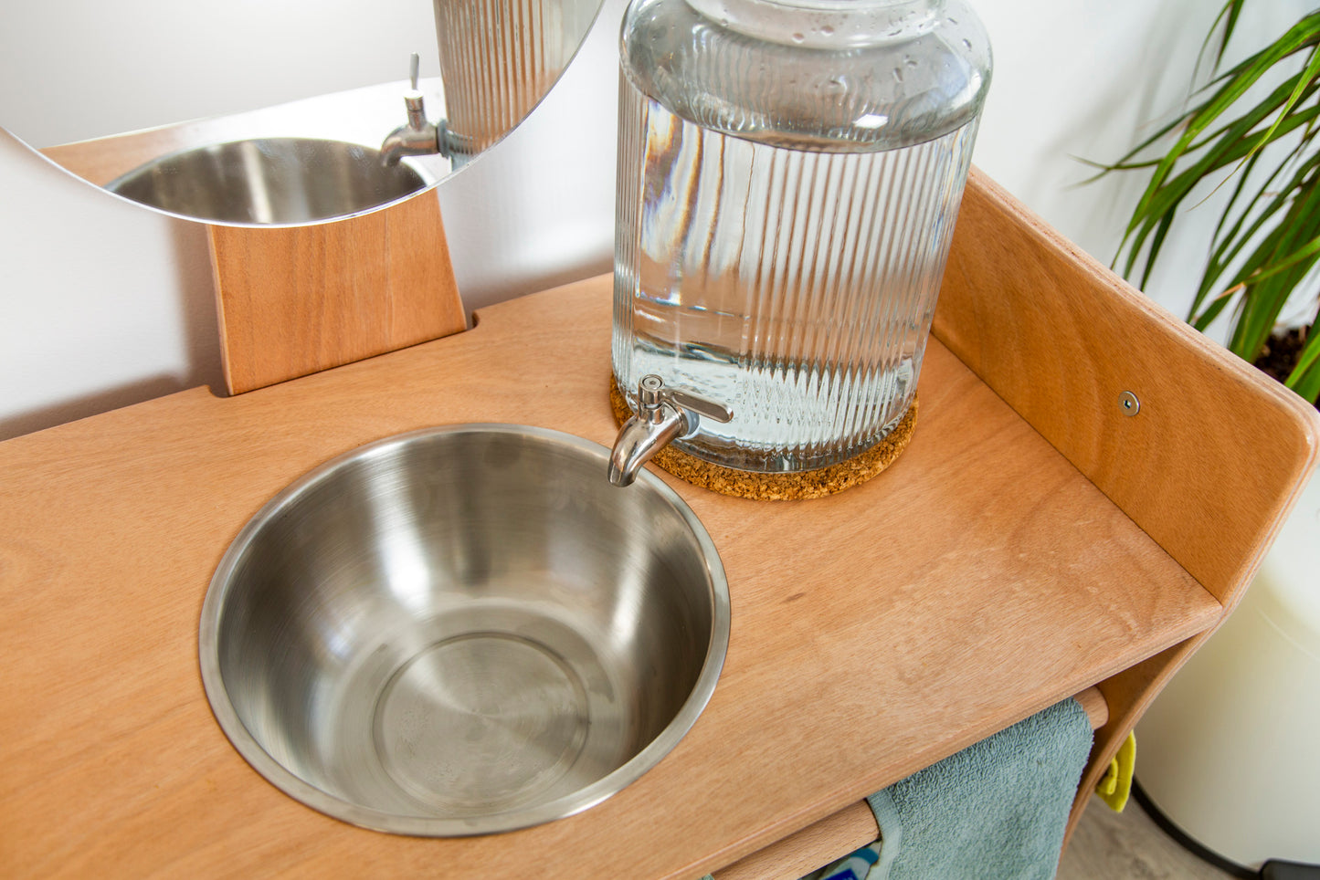 Montessori Washing Station